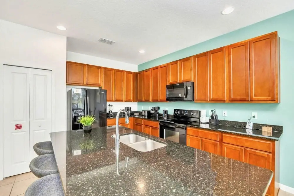 6BR Luxury Home With Private Pool Games BBQ