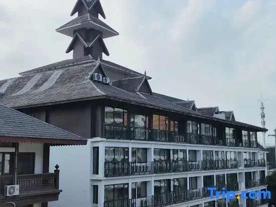 Guanlan Homestay (Xingguang Night Market Gaozhuang Branch)