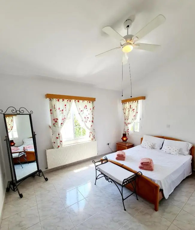 Villa Elysium, 3 bedrooms, pool, sea view & wifi