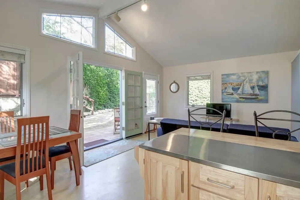 Agapios Cottage Close to State Street by RedAwning