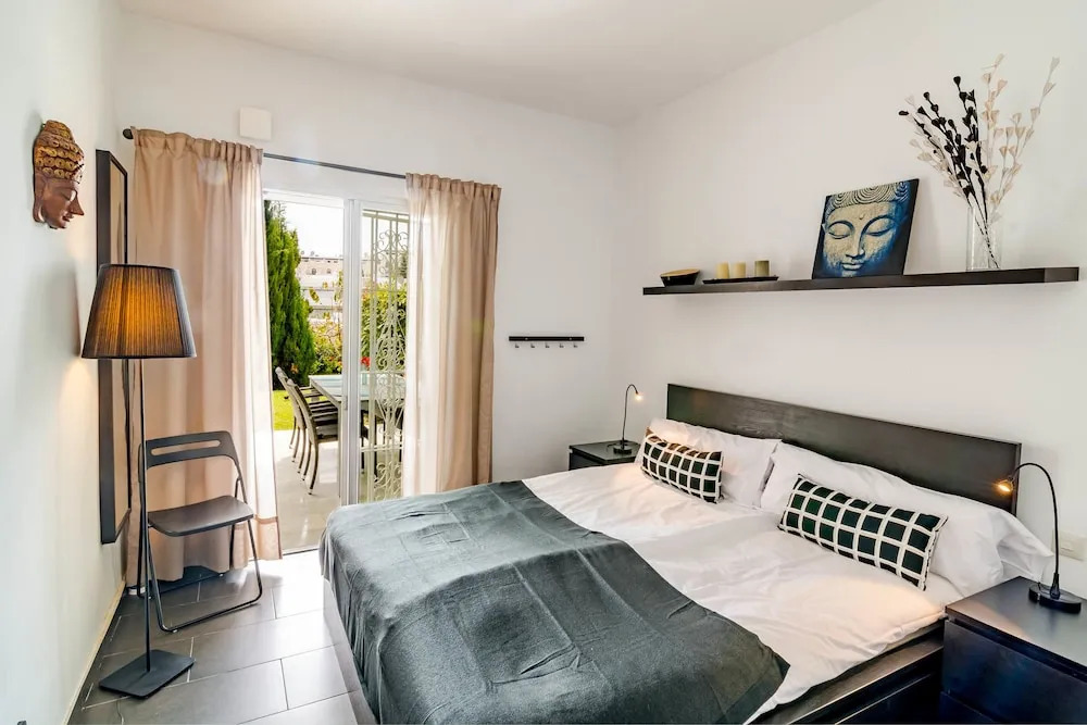 Apartment Los Dragos - Roomservice