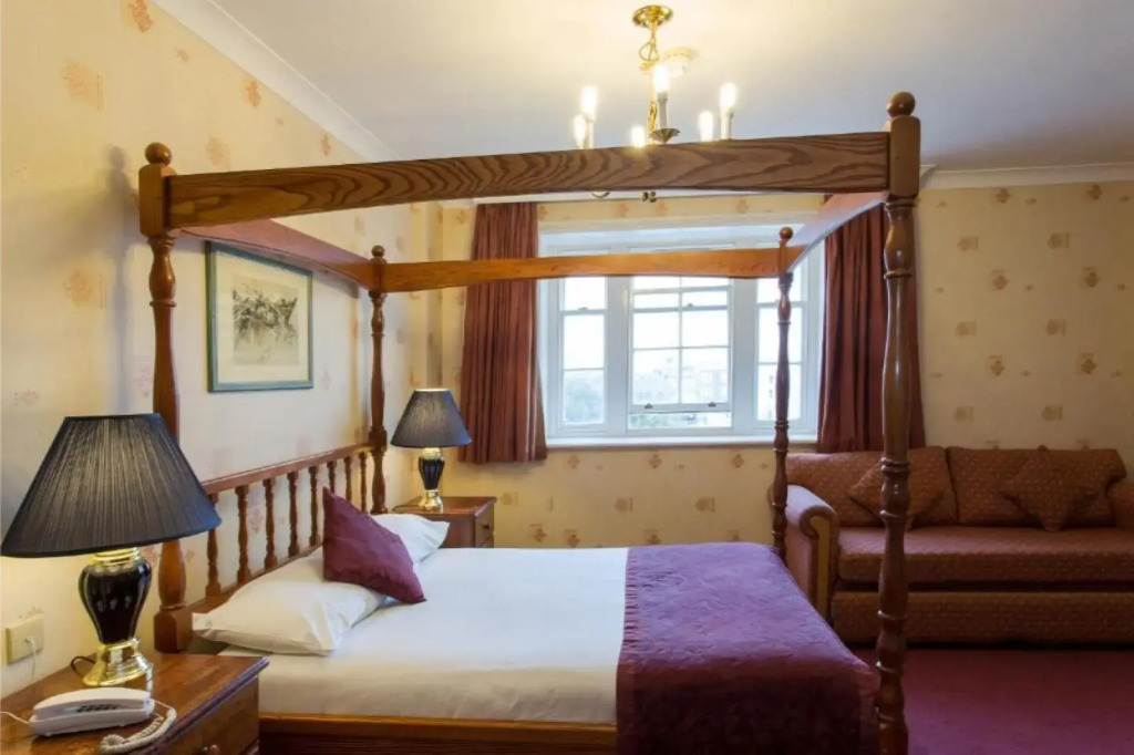 Royal Albion Hotel