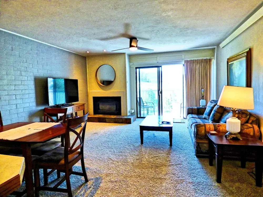Private Deck Mountain Views Babbling Creek Sleeps 4