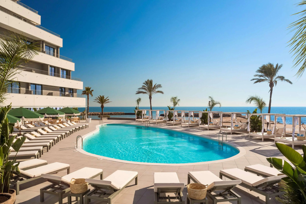 ME by Meliá Sitges Terramar