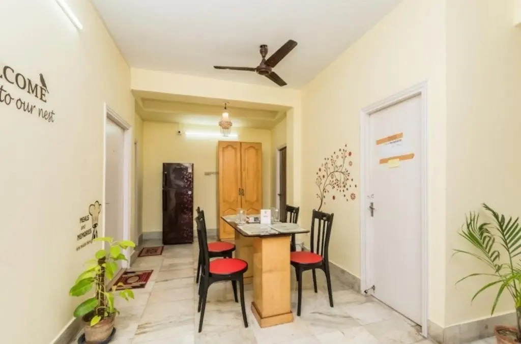 7 Div Guest House