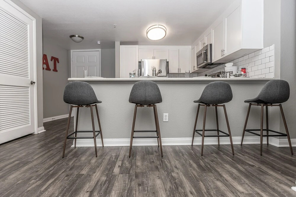 Resort Style Condo 220MV