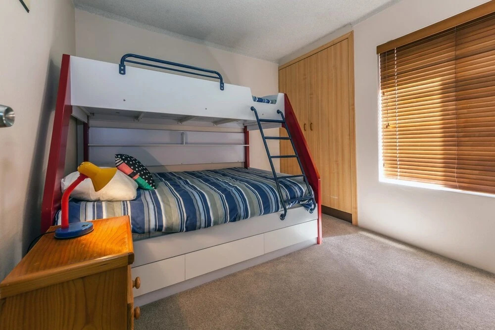 Bay Parklands, Unit 28, 2 Gowrie Avenue