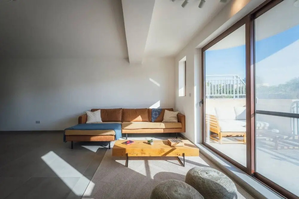 Qala Skyview Penthouse Pool Sunsets BBQ Area