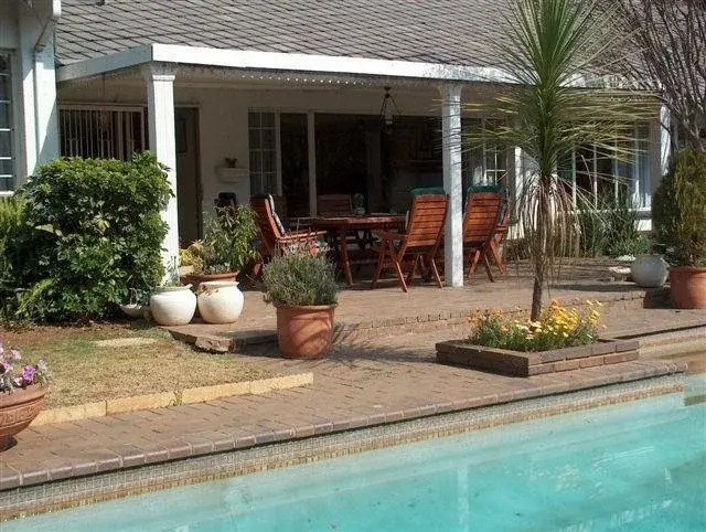 Liongate Bed and Breakfast