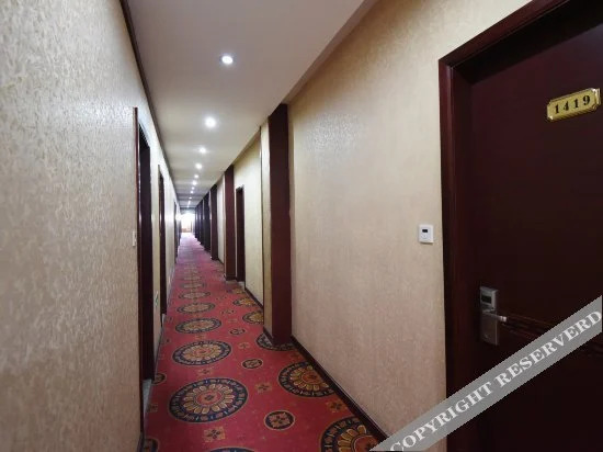 Starway Plant Garden Hotel Guanqian Commercial Area Suzhou
