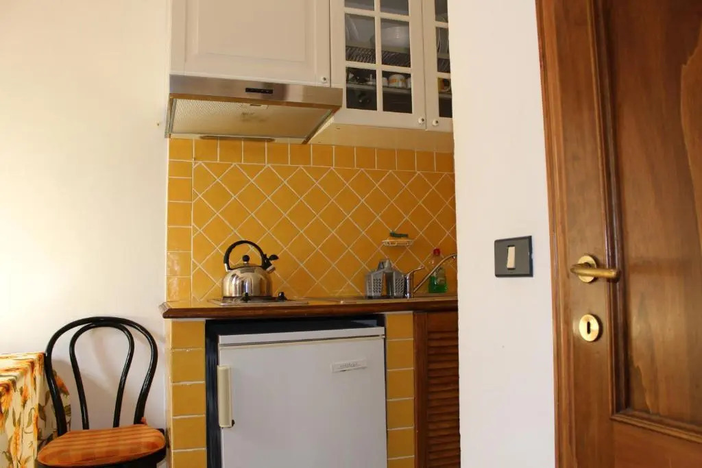 Max Apartments