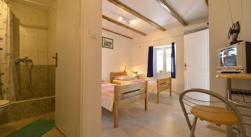 Apartman Ksenija kat