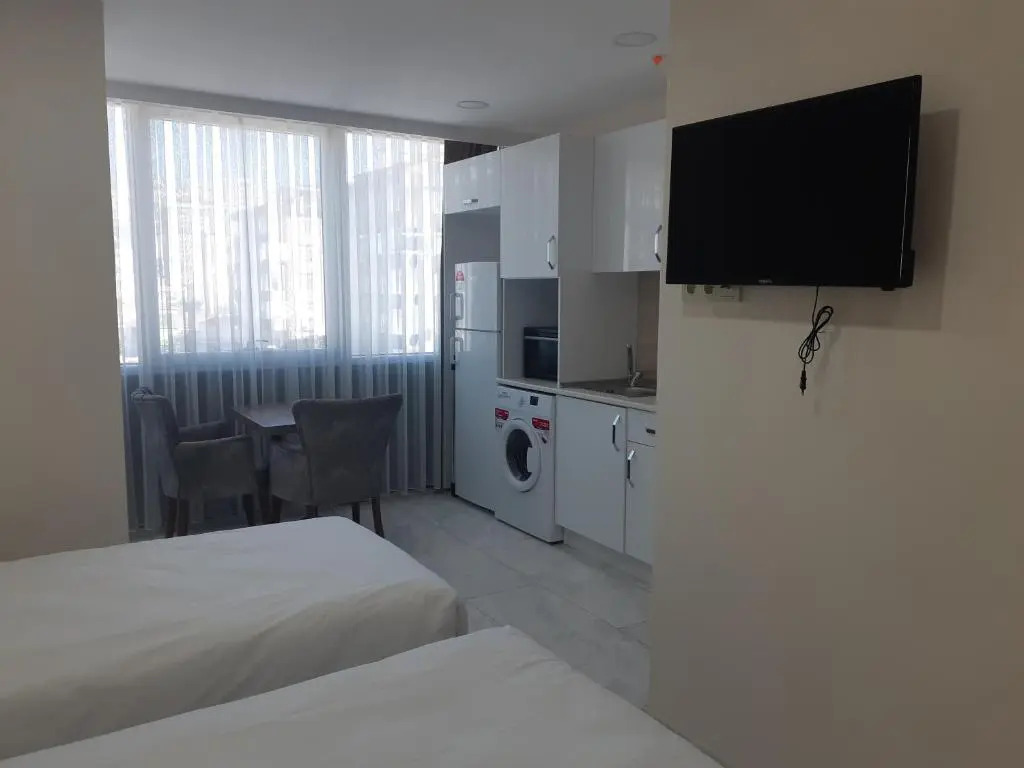 Mia Suite
