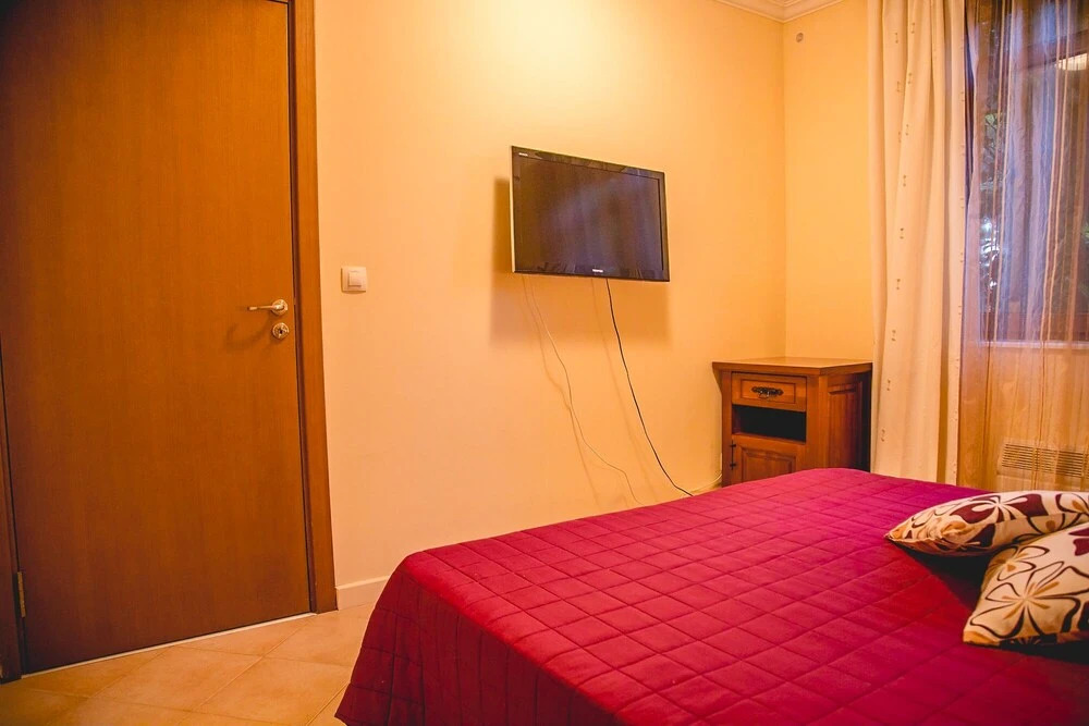 FM Deluxe 1-BDR Apartment with Parking by Sozopol