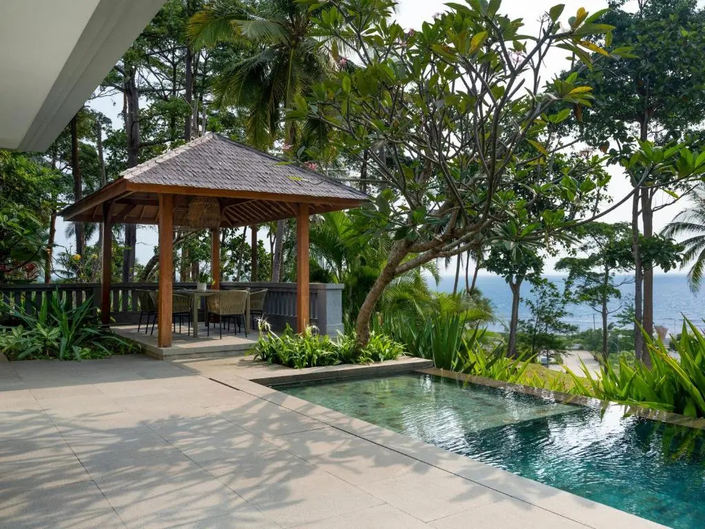 Novus Jiva Anyer