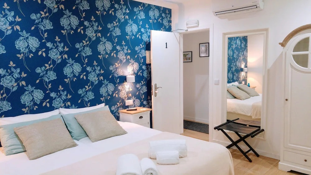 Lisbon Terrace Suites Special for Groups up to 19 guests