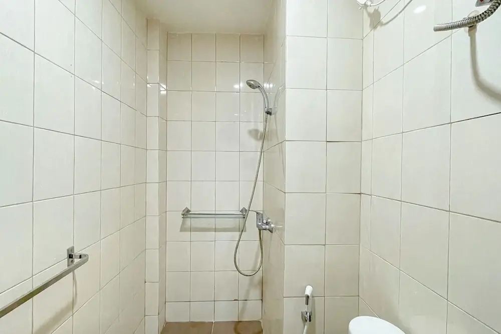 Simple Style 2Br Apartment Vida View Makassar