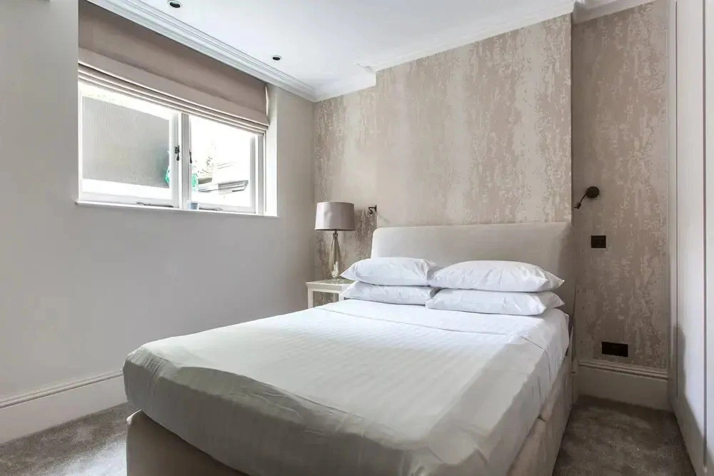 Nevern Square VIII by onefinestay