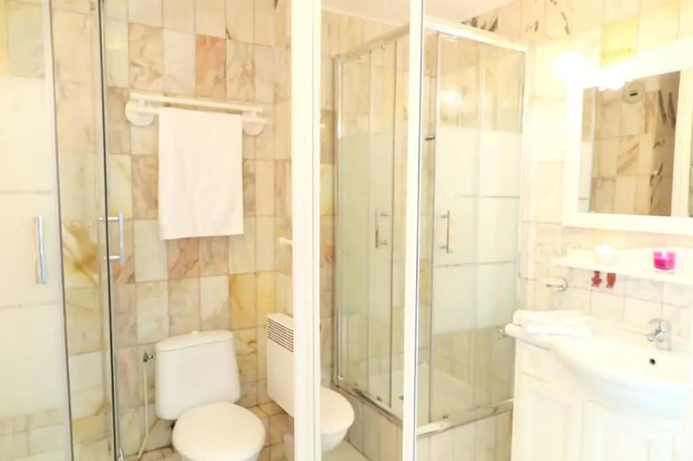 House With 4 Bedrooms in Saint joseph, With Wonderful sea View, Enclosed Garden and Wifi Near the Beach