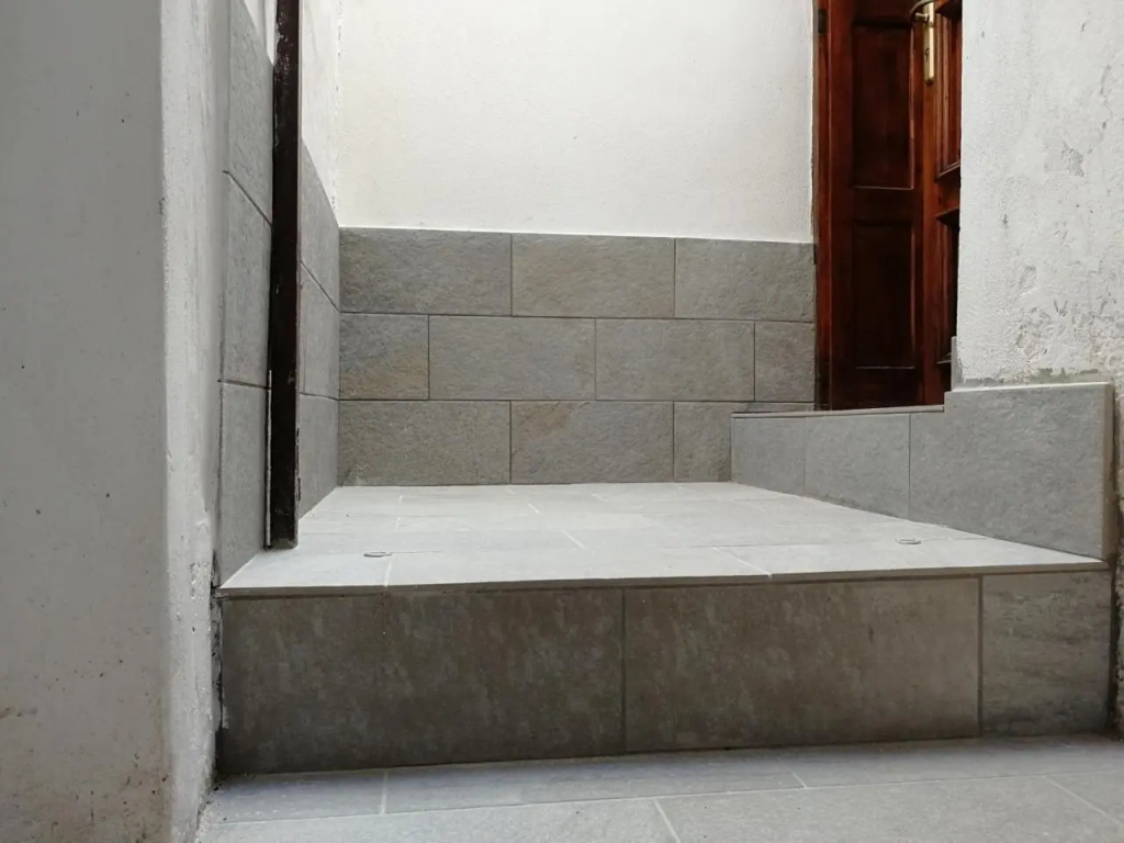 Tropea Travel's House