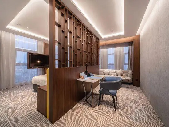 Weide Hotel(Nantong Harmony City)