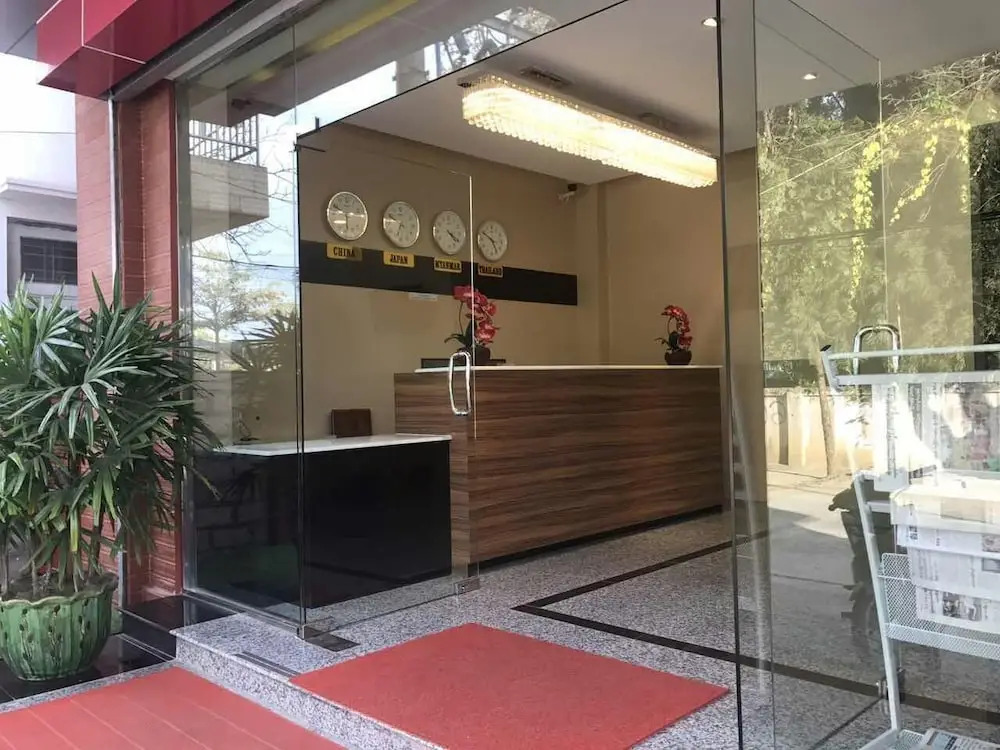 Hotel One