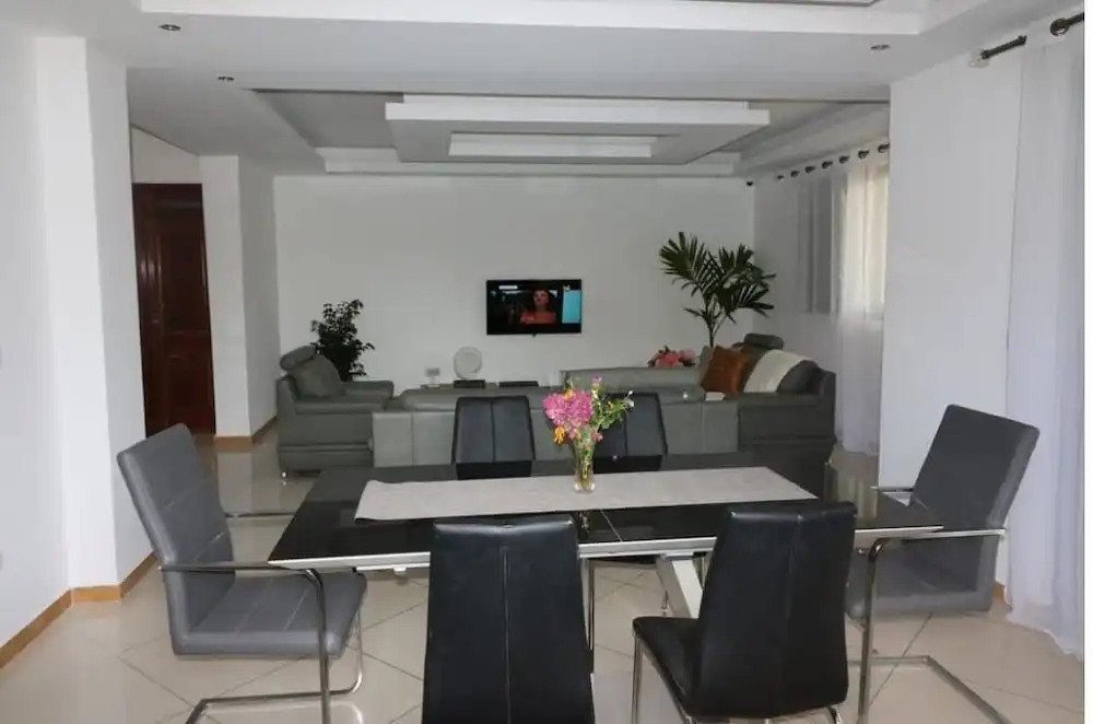 Tarrafal Guest House