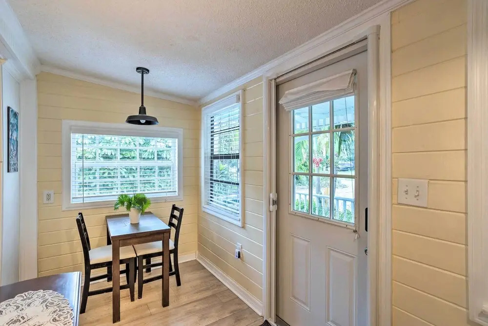 Charming Vacation Home < 3 Mi to Stuart Beach