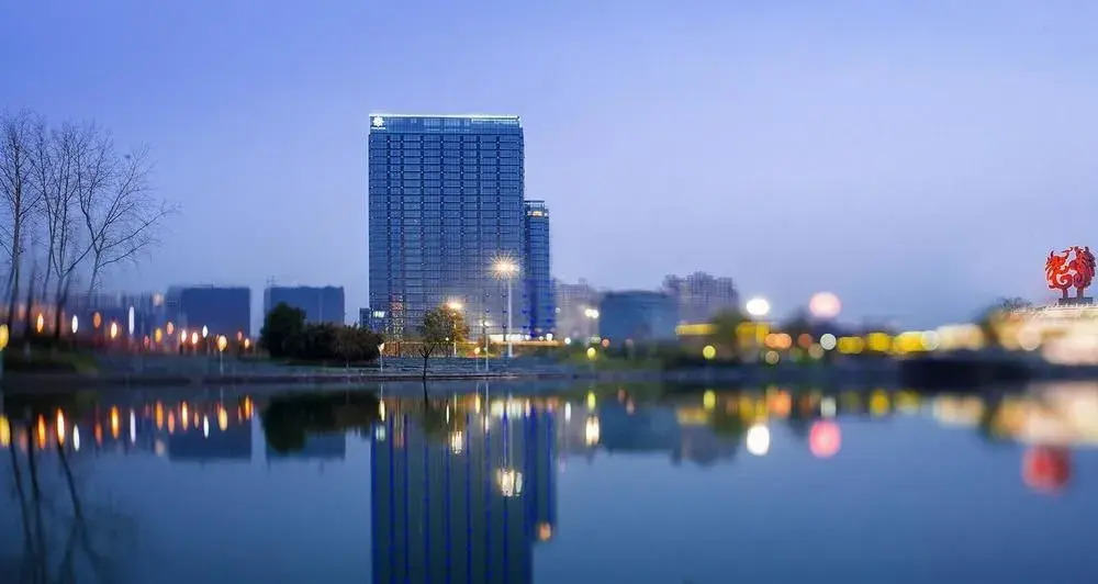 Nanjing Crystal Executive Apartment