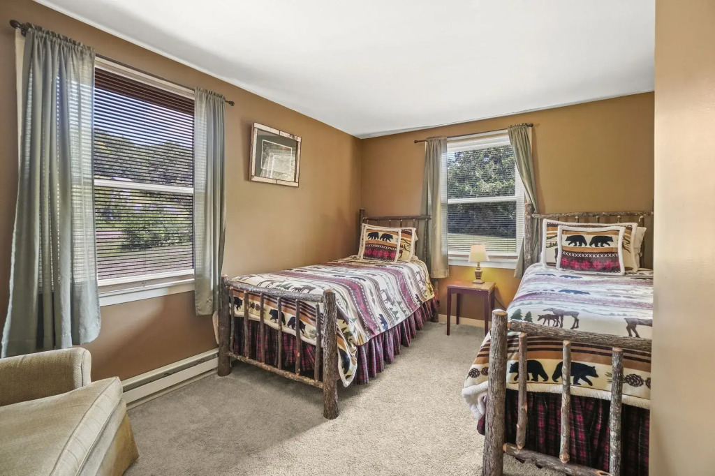 Inn at Whitneys Farm