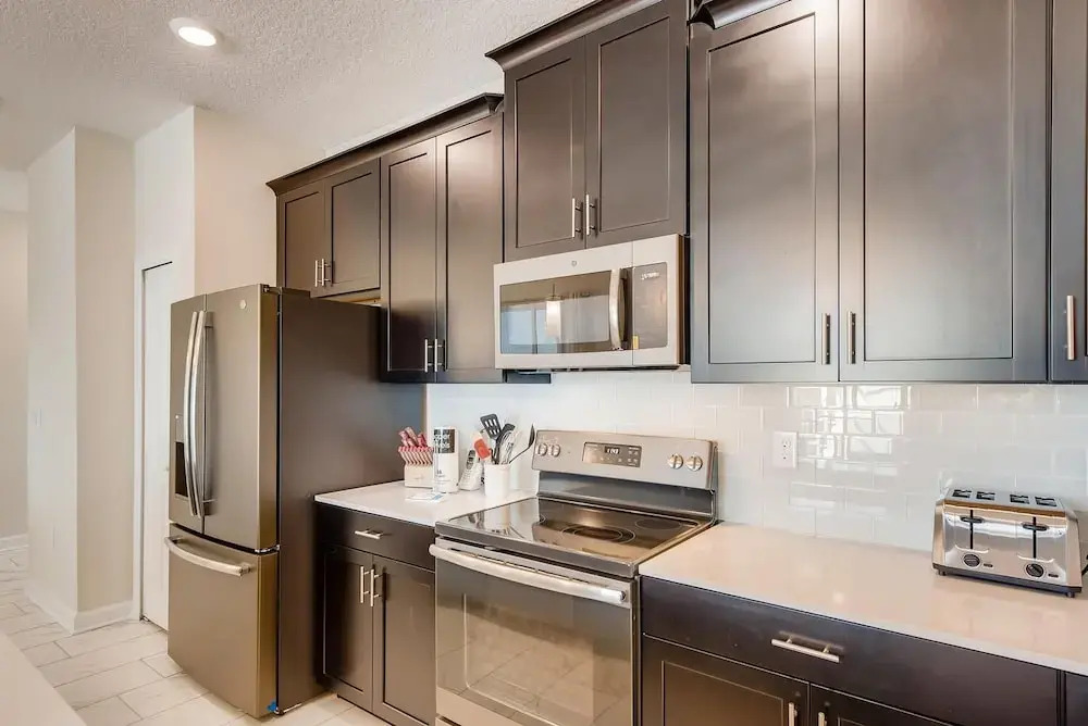 8953 CC - 4BR Townhome With Sparkling Pool