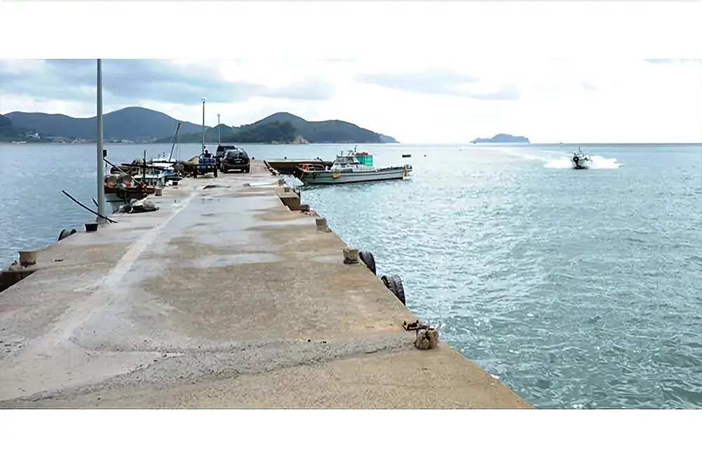 Geoje Gombau Pension