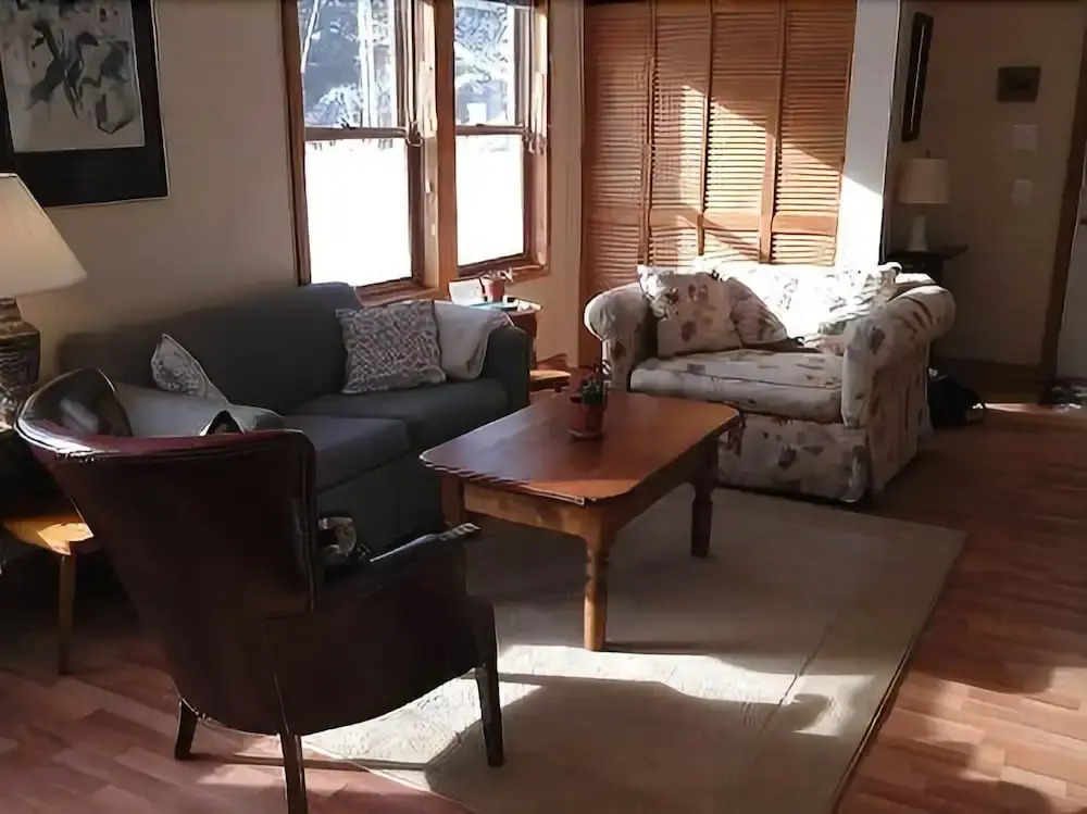 Pickwick - Two Bedroom Home