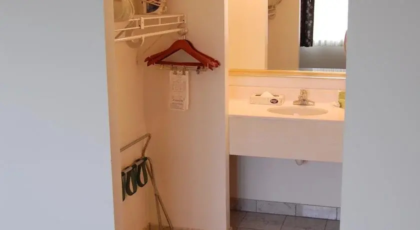 Washington Suites