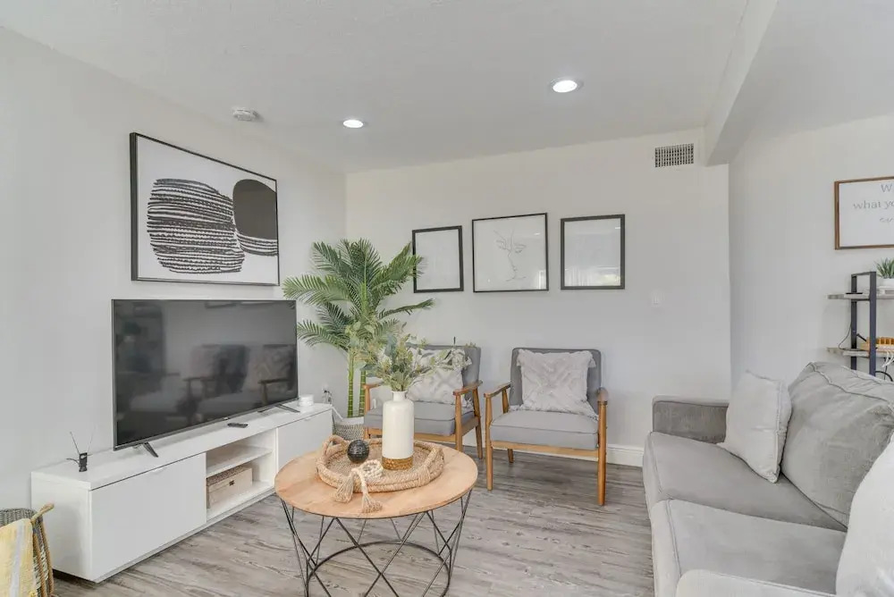Tampa Vacation Rental ~ 4 Mi to Downtown!