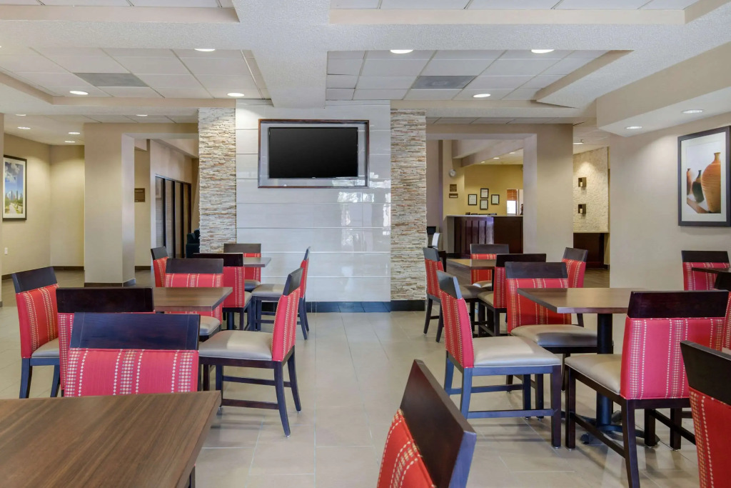Comfort Inn & Suites SW Houston Sugarland