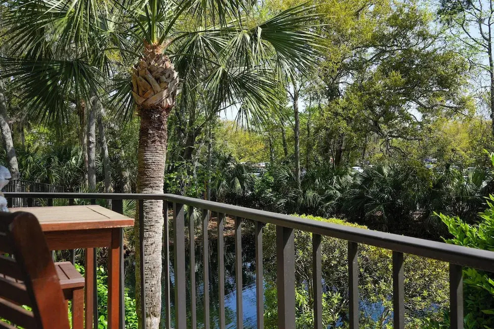 Pool & Beach Access: Villa on Hilton Head Island
