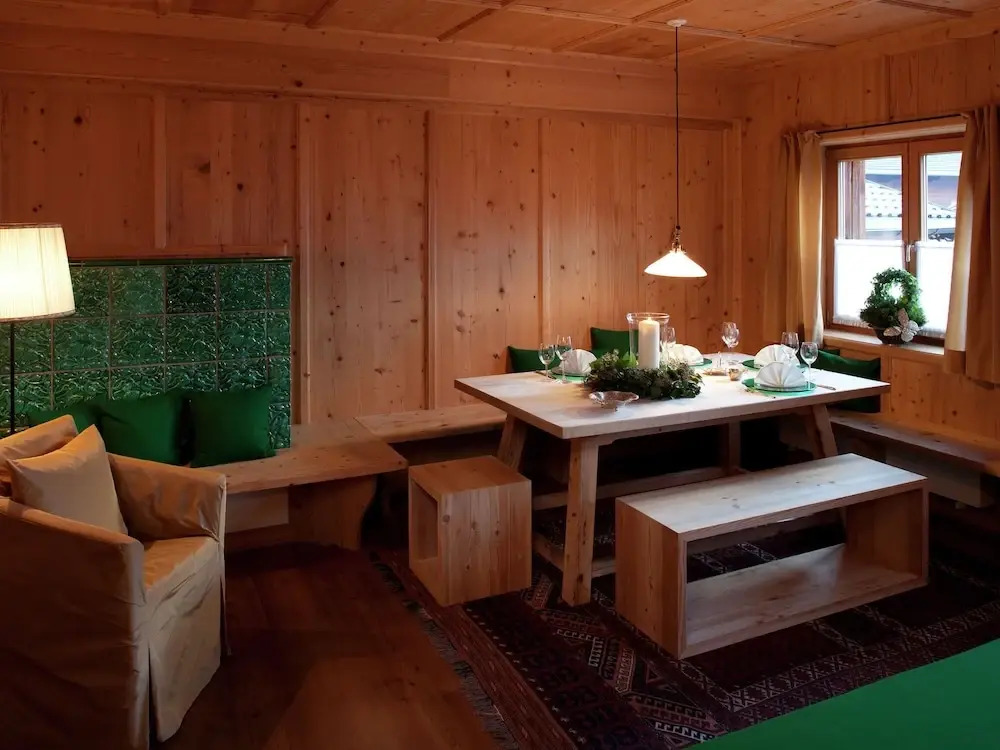 Modern Apartment in Mayrhofen With Ski-storage, Parking & Garden