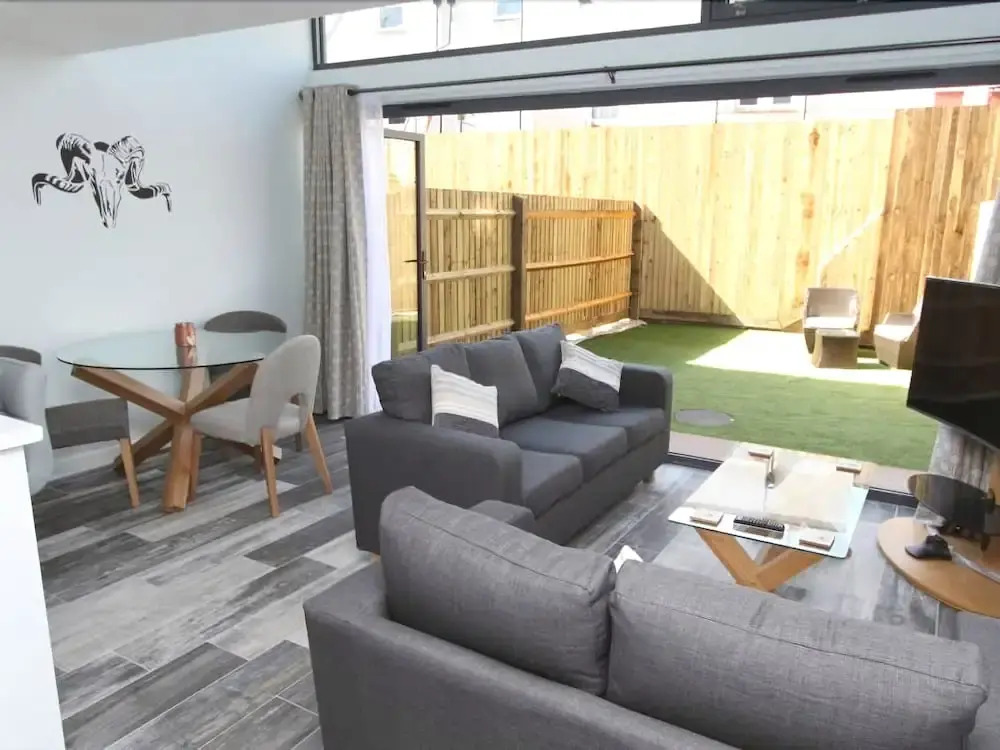 Winton Townhouse