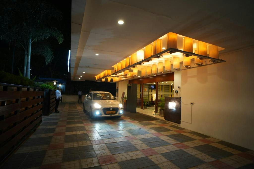 The Altruist Hitech Hotel