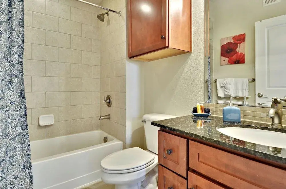 Pointe West 103-seaglass Oasis