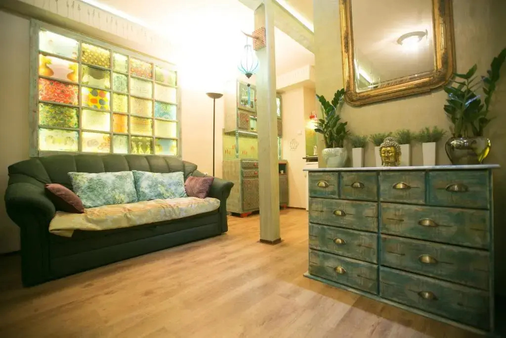 Mini Loft Design - With Sauna