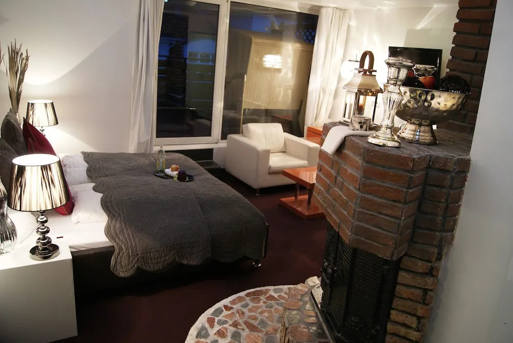 Plenus Hotel