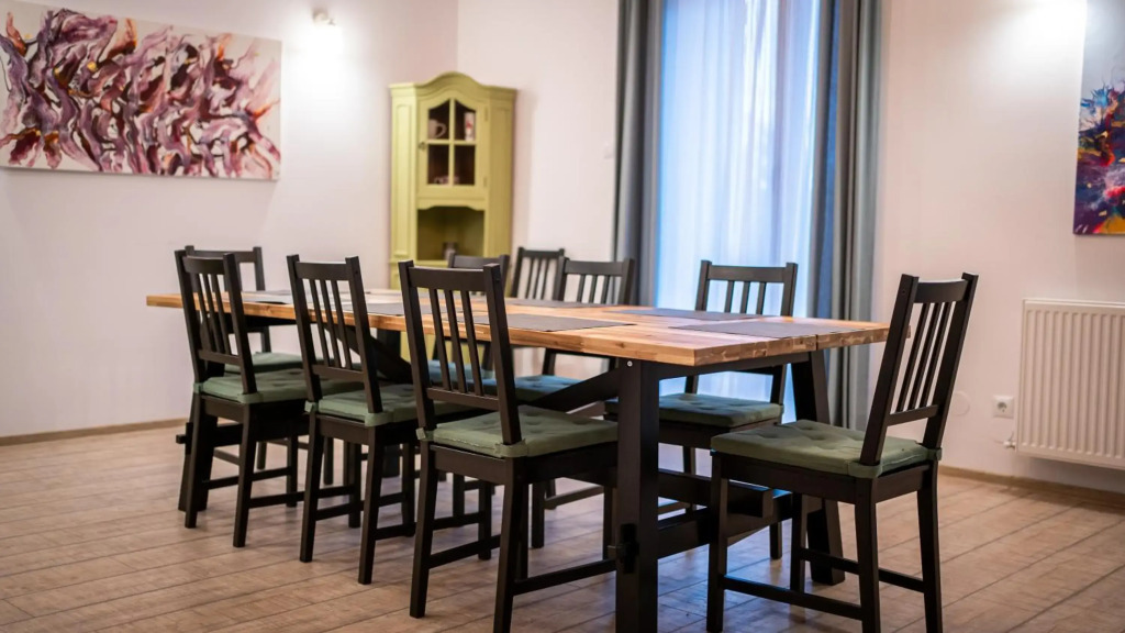 Family TreeZ Premium Apartments