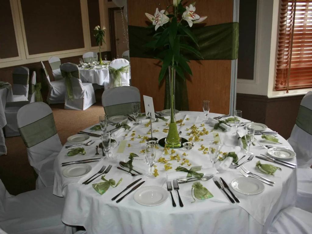 The Warwick Arms Hotel - The Coaching Inn Group