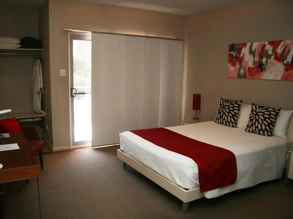 Chaucer Palms Boutique B&B