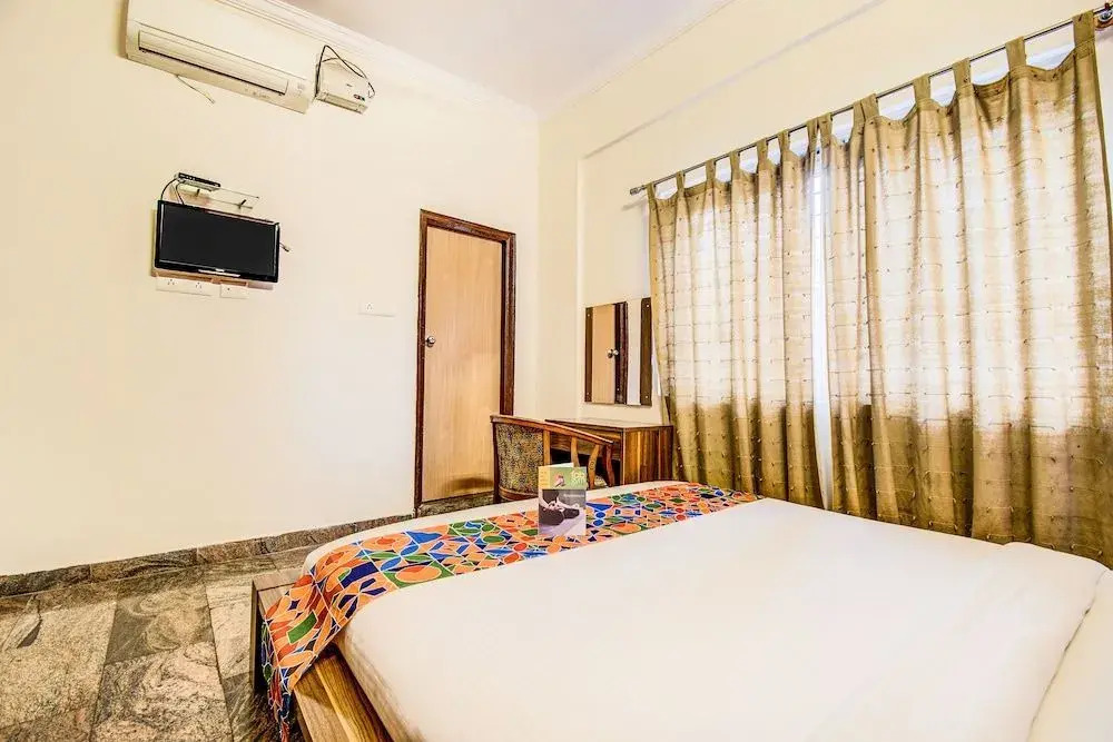 OYO 451 Goyal Residency