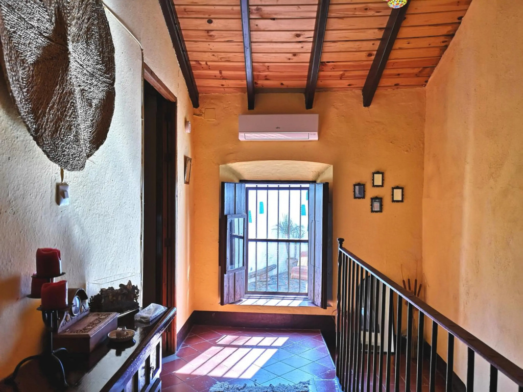 Casa centenaria con encanto
