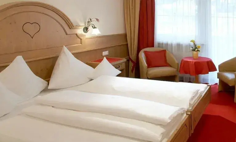 H Hotels