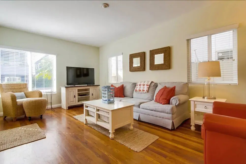 Little Big Pearl 4 Bedrooms 3 Bathrooms Home